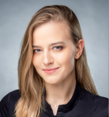 Dr. Ada Kaczmarek