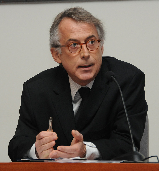 Dr. Antonio Lluch Perez