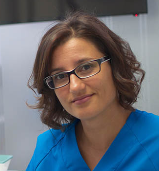 Dr. Esther Estrada Mallada