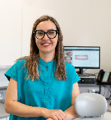 Dr. Eva Santa {my}dentist
