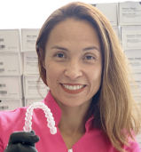 Dr. Juliana Onuma