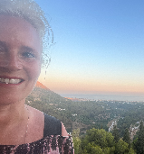 Dr. Karen Raw