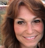 Dr. Lara Zanon