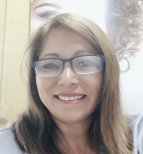 Dr. María Gómez