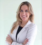 Dr. Mercedes Salvatierra vicario