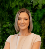 Dr. Monika Pichit