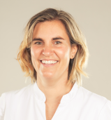 Dr. Nuria Gracia Adrados