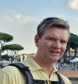 Dr. Paul Van Seuren